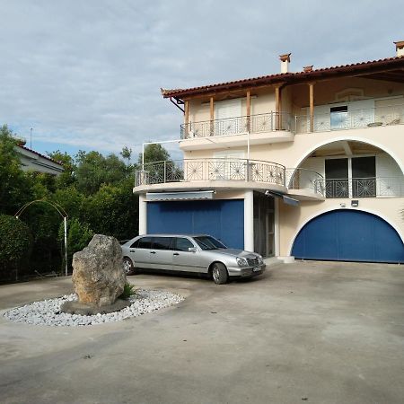 Paralia Avlidhos Apollon And Artemis Bed & Breakfast エクステリア 写真